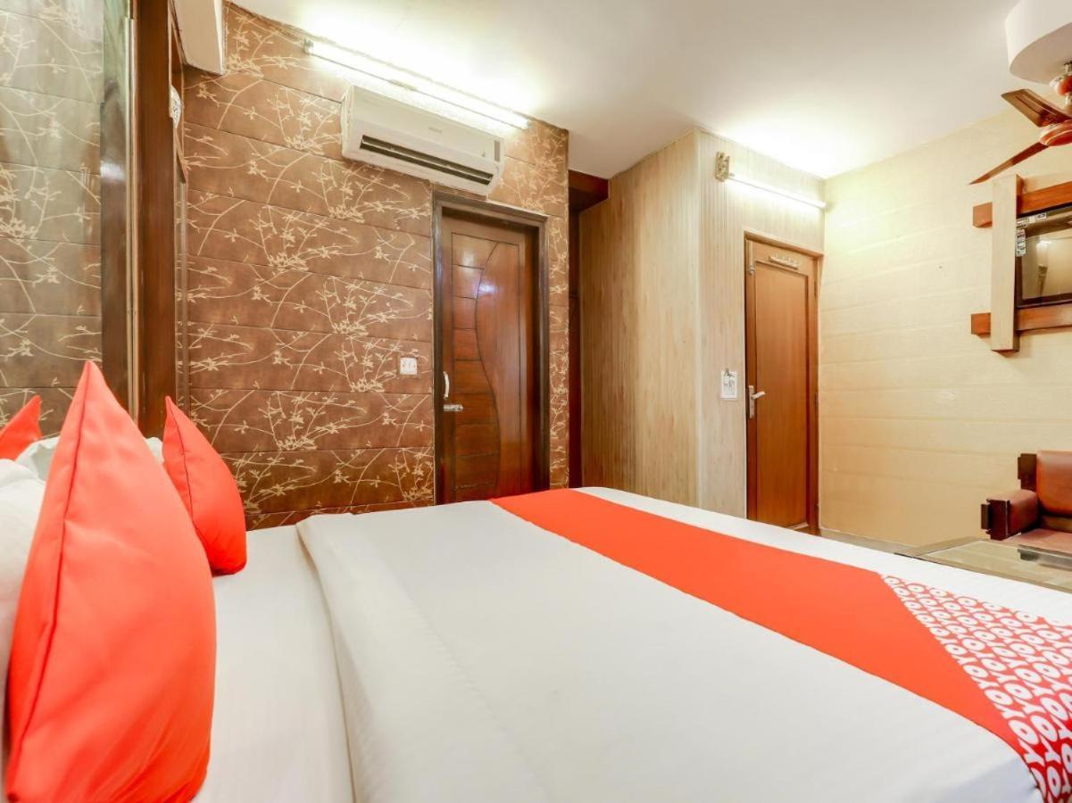 Hotel Roma Deluxe - New Delhi Railway Station Ngoại thất bức ảnh