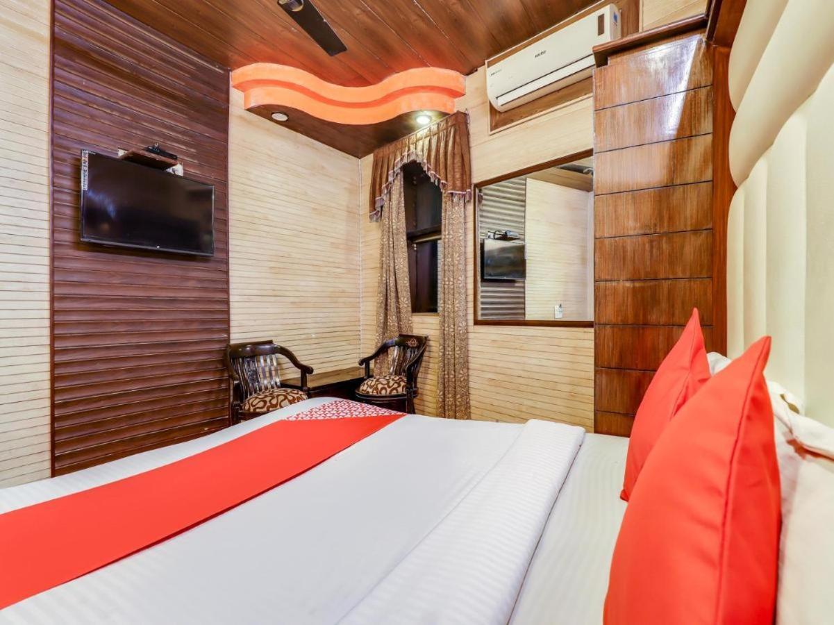 Hotel Roma Deluxe - New Delhi Railway Station Ngoại thất bức ảnh