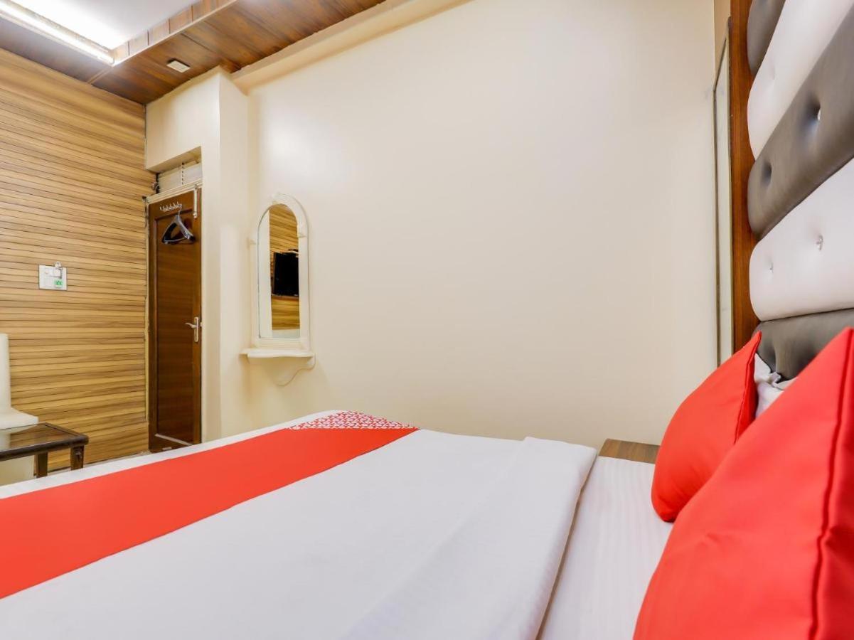 Hotel Roma Deluxe - New Delhi Railway Station Ngoại thất bức ảnh